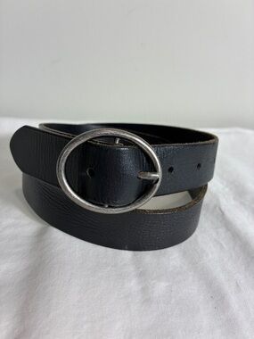 American Eagle Outfitters Black Leather Belt with Oval Gunmetal Buckle